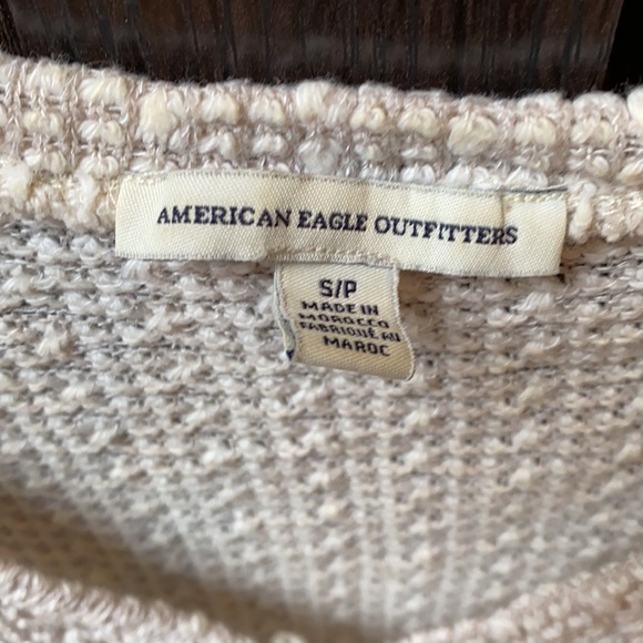 American eagle knit top with lace detailing - Picture 2 of 4